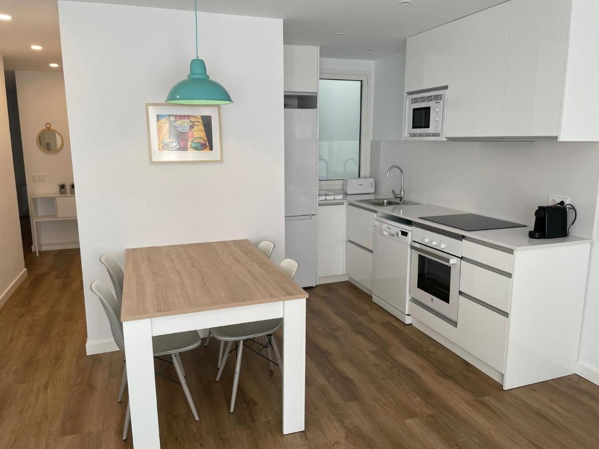 Gaudi Street Apartments Sitges Bagian luar foto