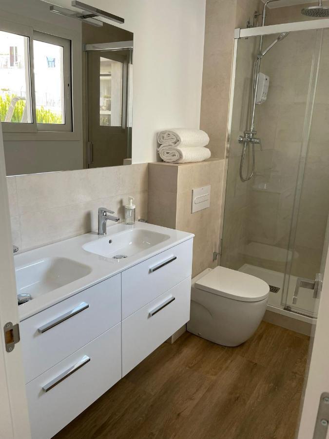 Gaudi Street Apartments Sitges Bagian luar foto