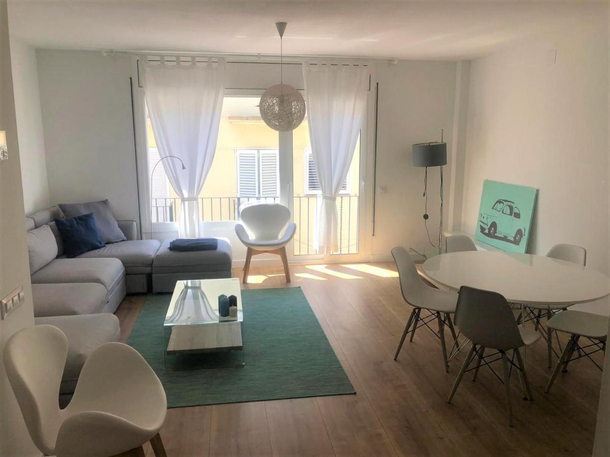 Gaudi Street Apartments Sitges Bagian luar foto