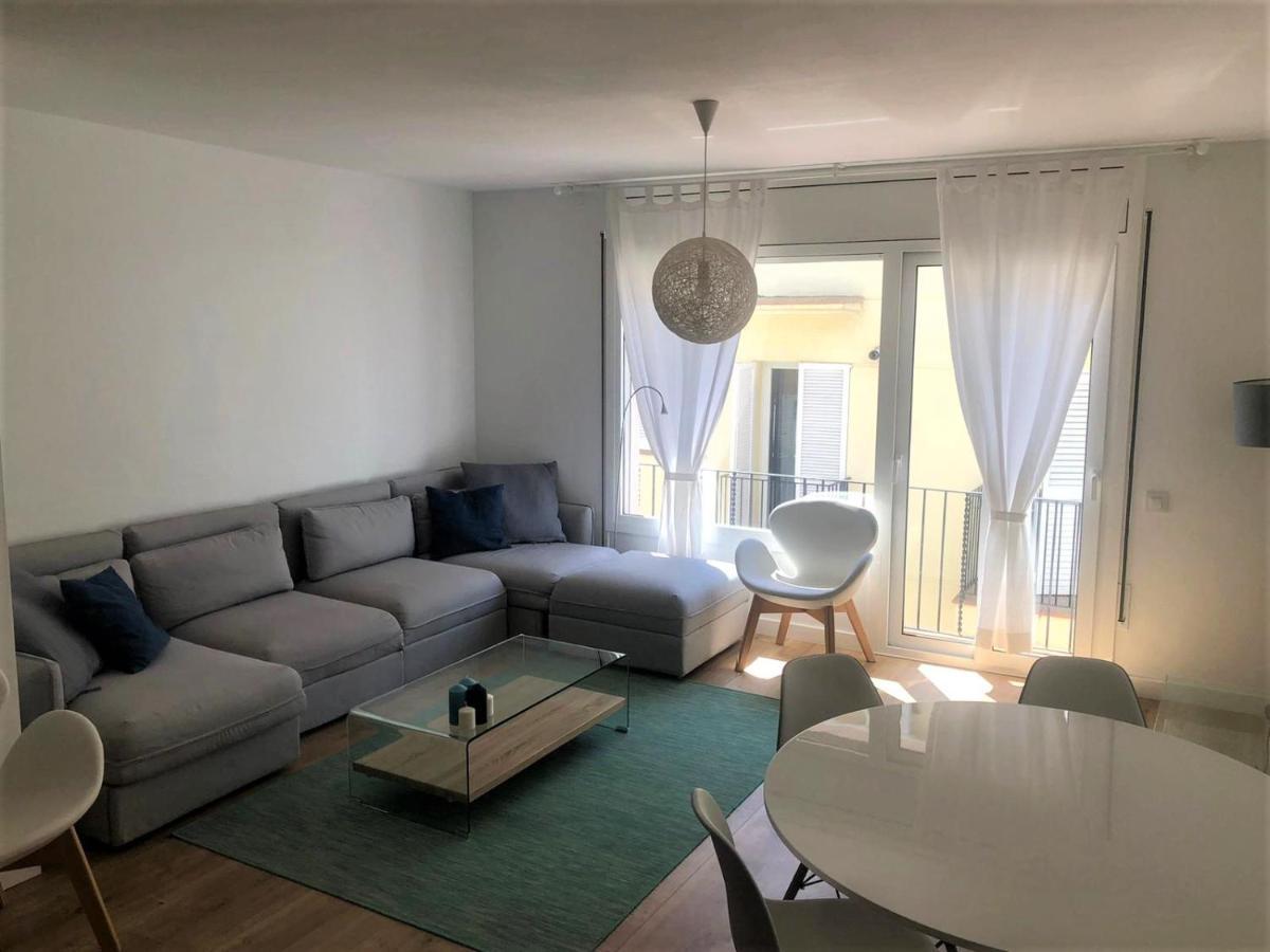 Gaudi Street Apartments Sitges Bagian luar foto