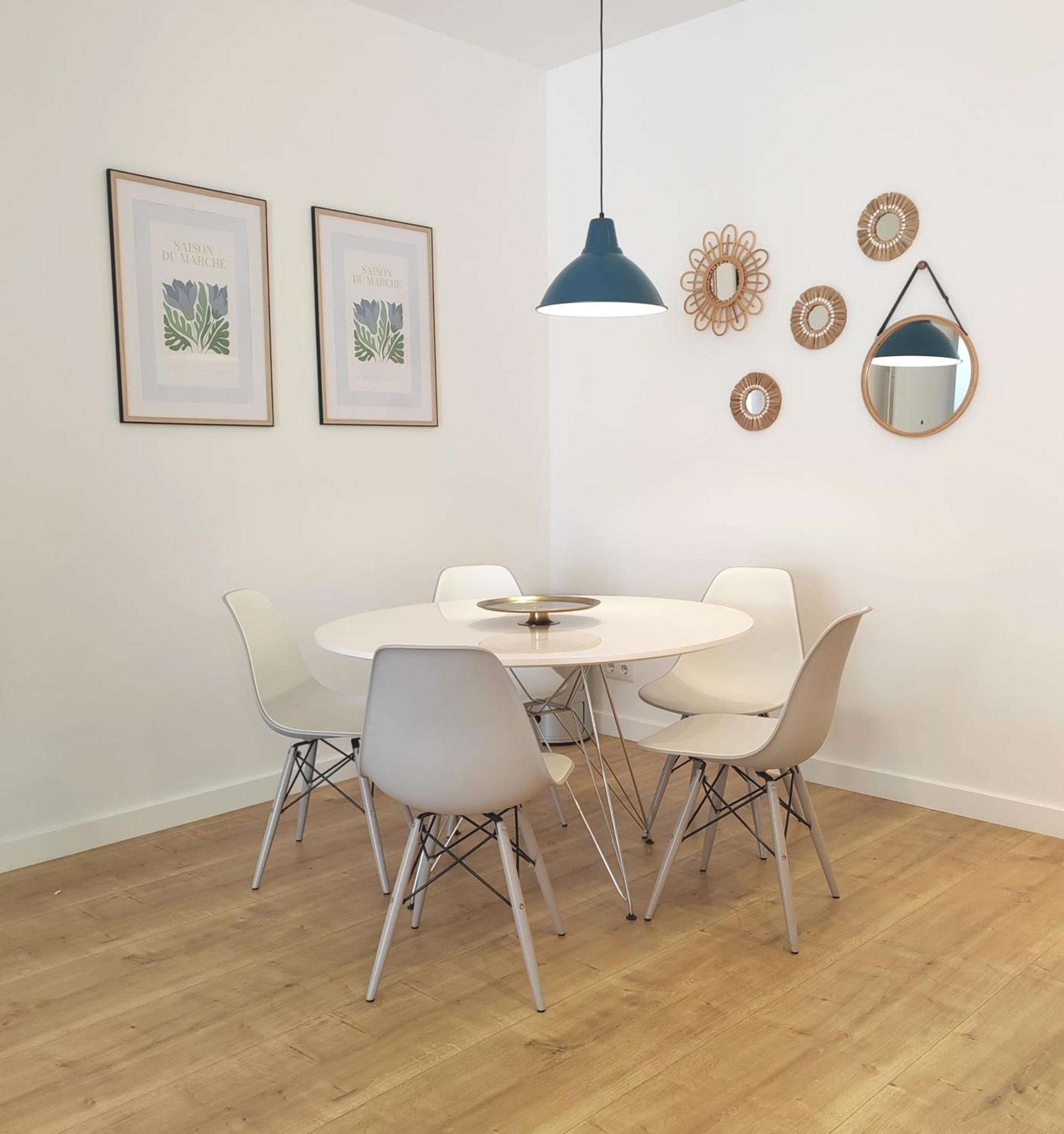 Gaudi Street Apartments Sitges Bagian luar foto
